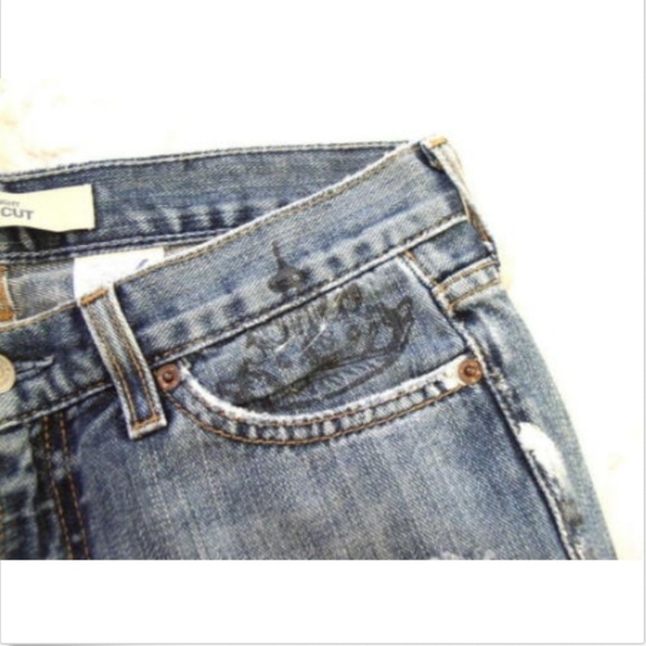 Gap Straight Boy Cut Distressed Jolly Roger Jeans - Picture 5 of 9
